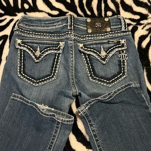 Miss means in excellent condition!  Hardly worn!!! Size 27!!